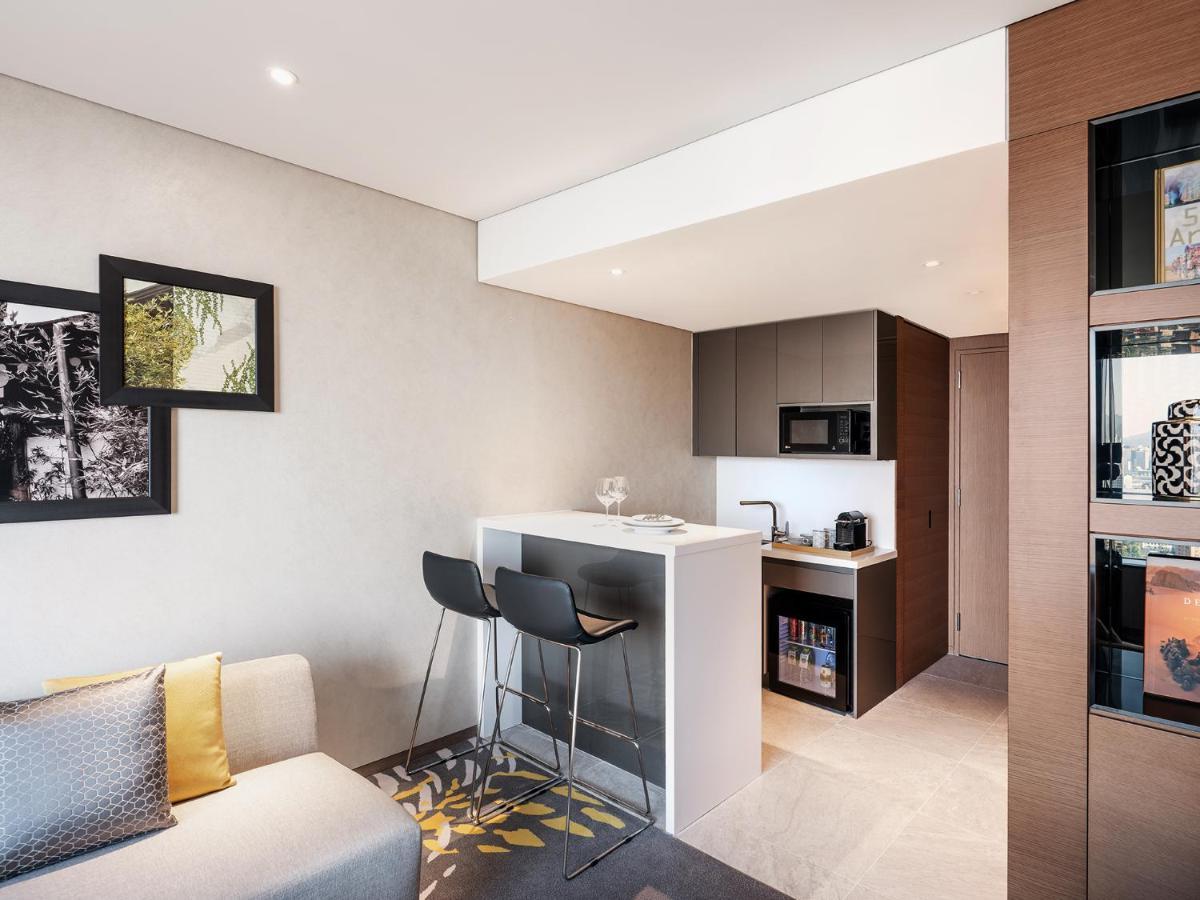 Novotel Suites Ambassador Seoul Yongsan Exteriör bild