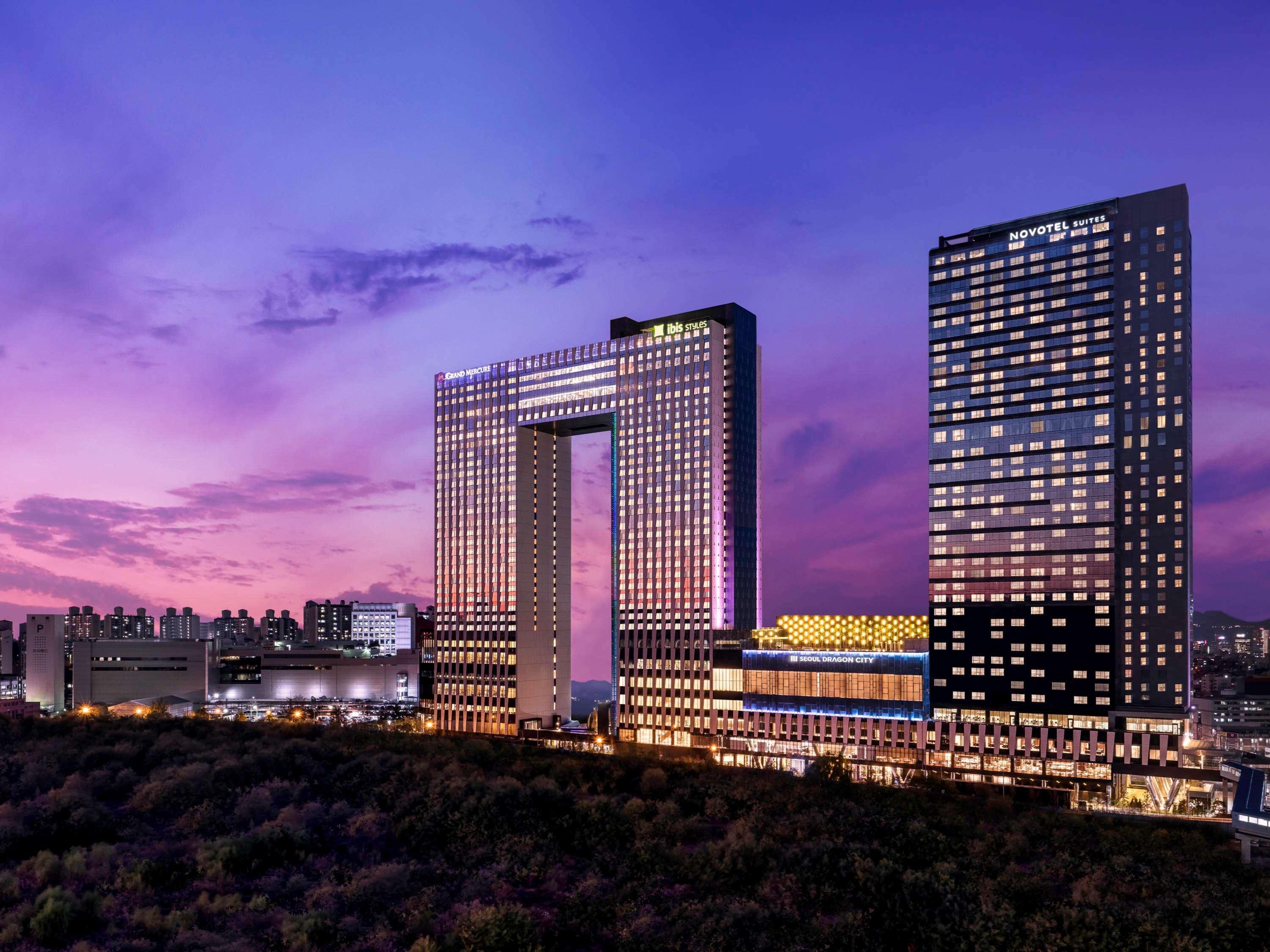 Novotel Suites Ambassador Seoul Yongsan Exteriör bild