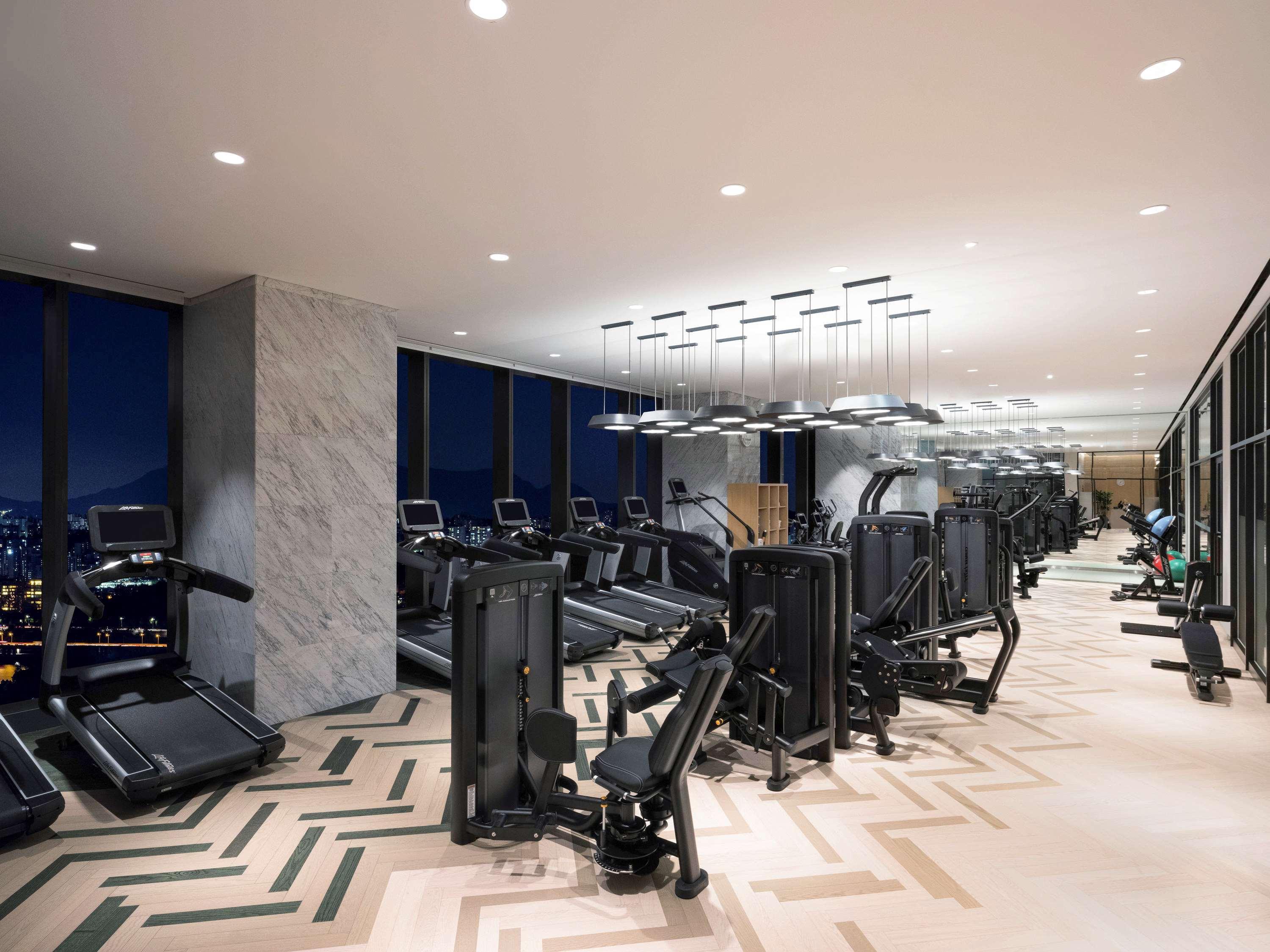 Novotel Suites Ambassador Seoul Yongsan Exteriör bild