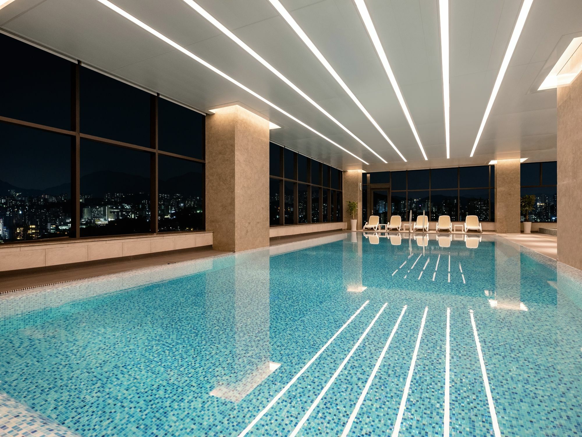 Novotel Suites Ambassador Seoul Yongsan Exteriör bild